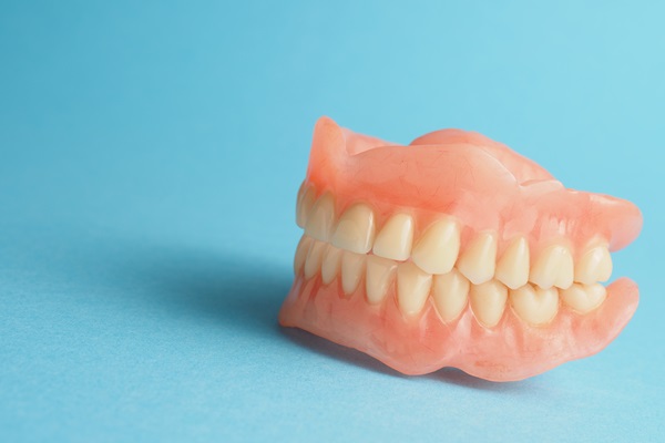 A Guide To The Implant Supported Dentures Procedure