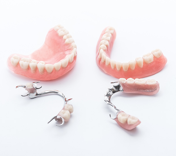 Tamarac Dentures and Partial Dentures